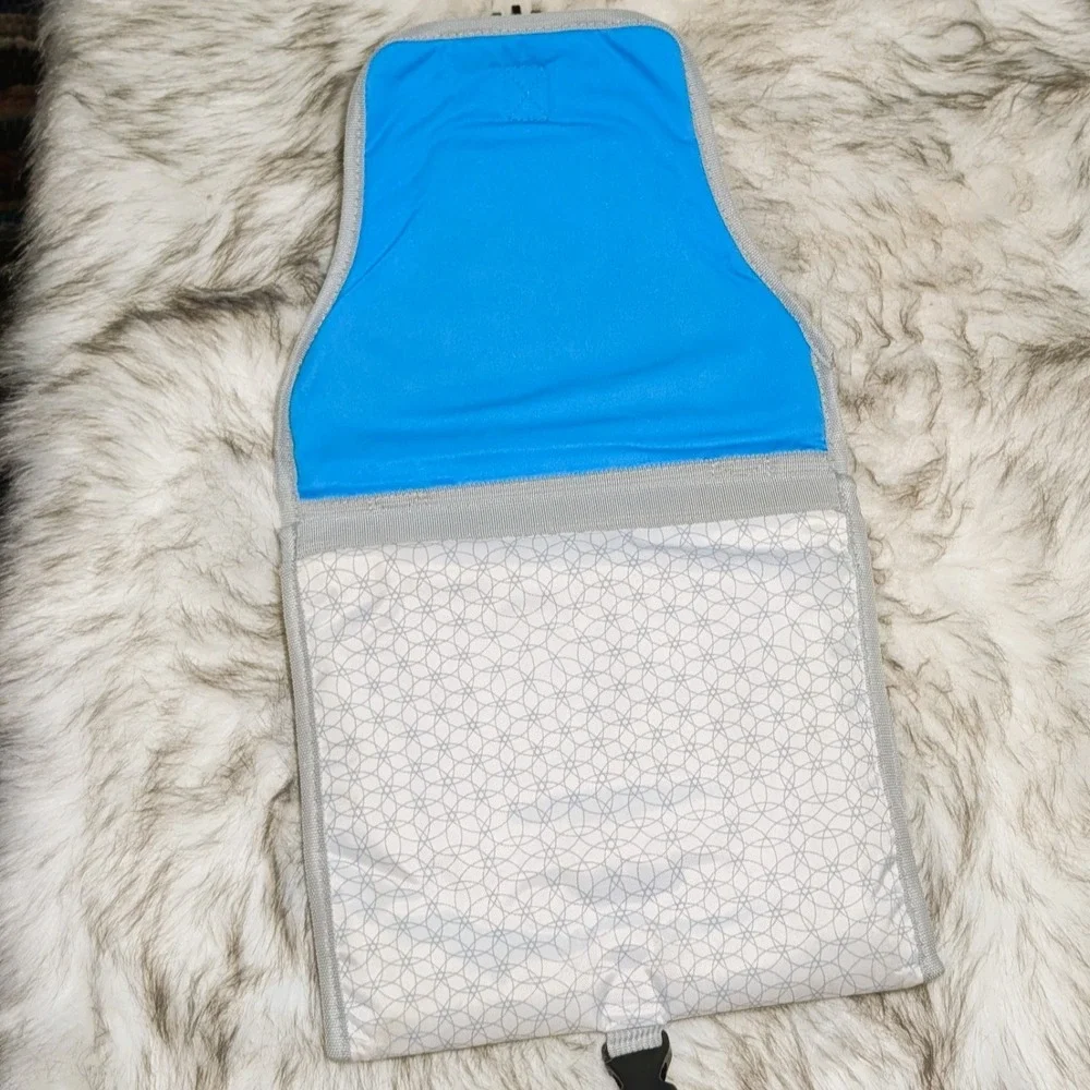 Cool Carats Cooltech Car Seat Cover Cooler Gray Trim With Chevron Stripes Design